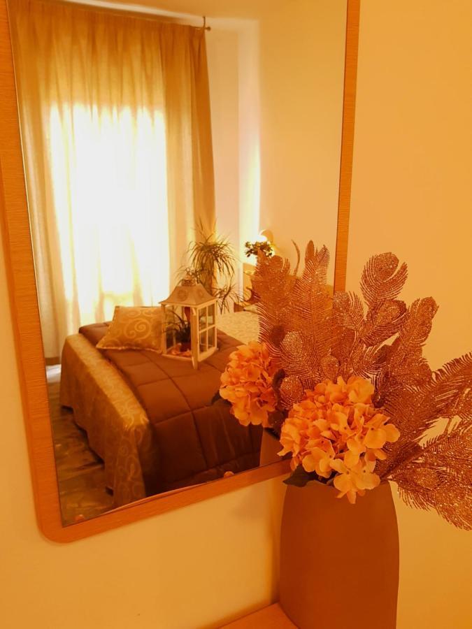 Hotel Romantica Ріміні Екстер'єр фото